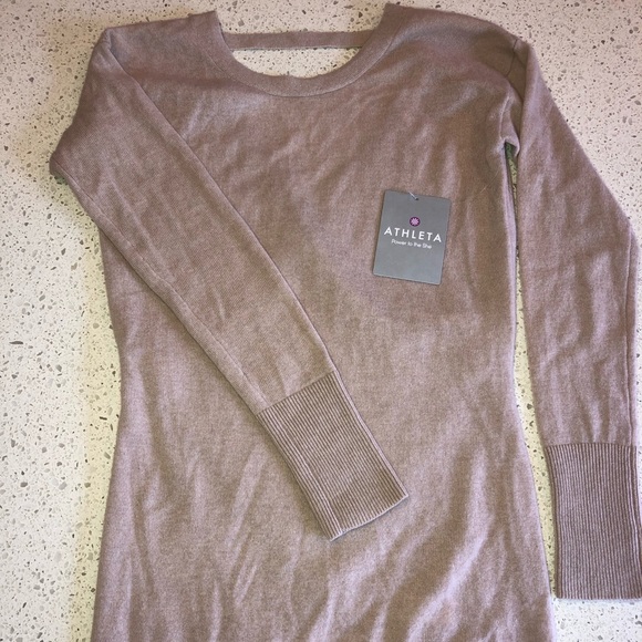 Athleta Sweaters - Brand new Athleta 100% cashmere top